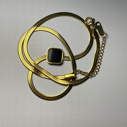 Black-Grace necklace