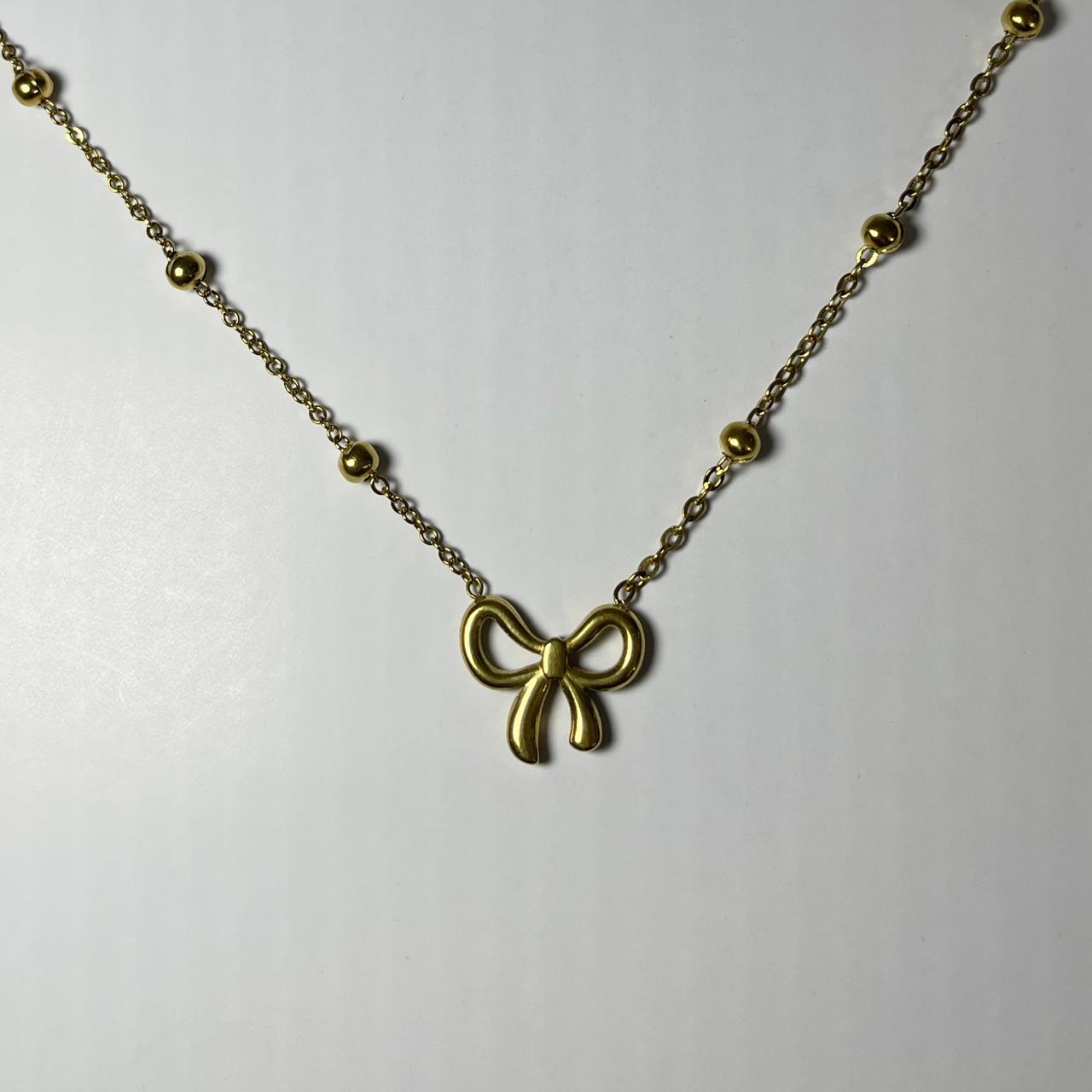 Bow Necklace